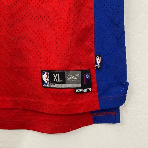 Reebok NBA Pistons 3 Wallace Men’s XL Vintage Basketball Jersey Retro Sports - Picture 4 of 5